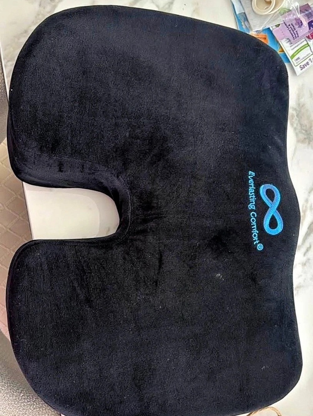 Everlasting Comfort Memory Foam Seat Cushion Black & White